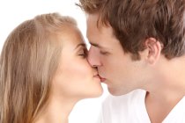 Dating tips and kissing
